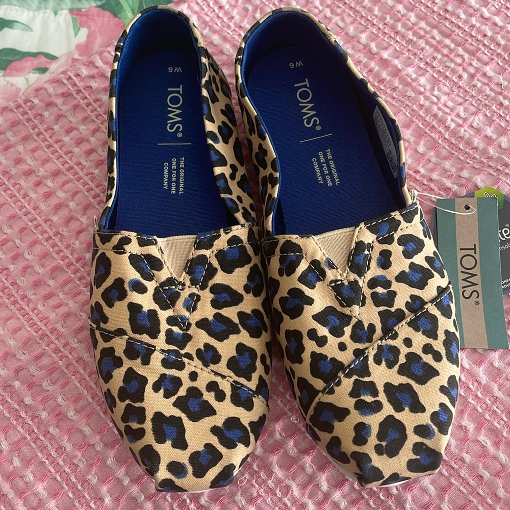 TOMS slip on shoes